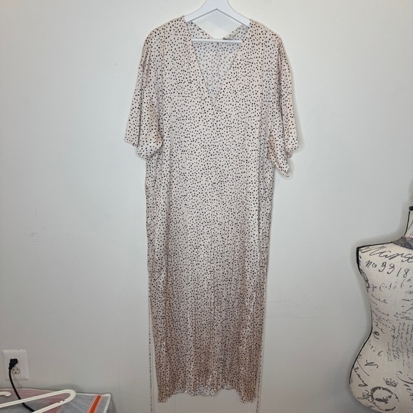 Vince Printed Plisse Satin Midi Dress Size XL - Picture 6 of 10